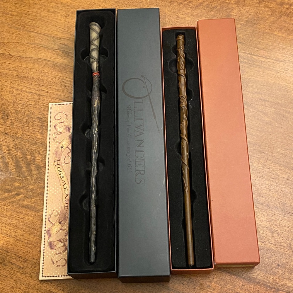 HARRY POTTER OLLIVANDERS AND HERMIONE GRANGER Wands